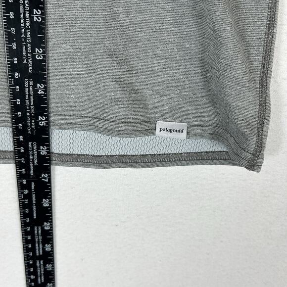 Patagonia Capilene 3 Midweight 1/4 Zip Women's Large Gray Long Sleeve Hiking Top - Picture 11 of 13